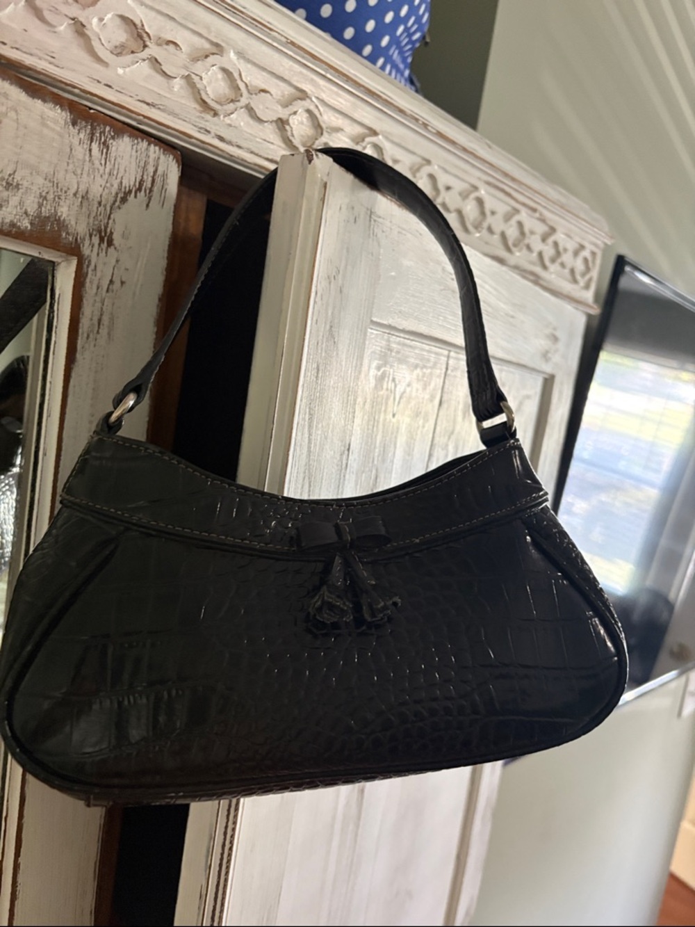 Liz Claiborne Black Croc-Embossed Shoulder Bag with Tassel Detail